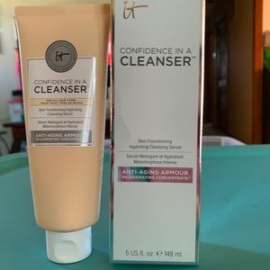 it Cosmetics Confidence in a Cleanser